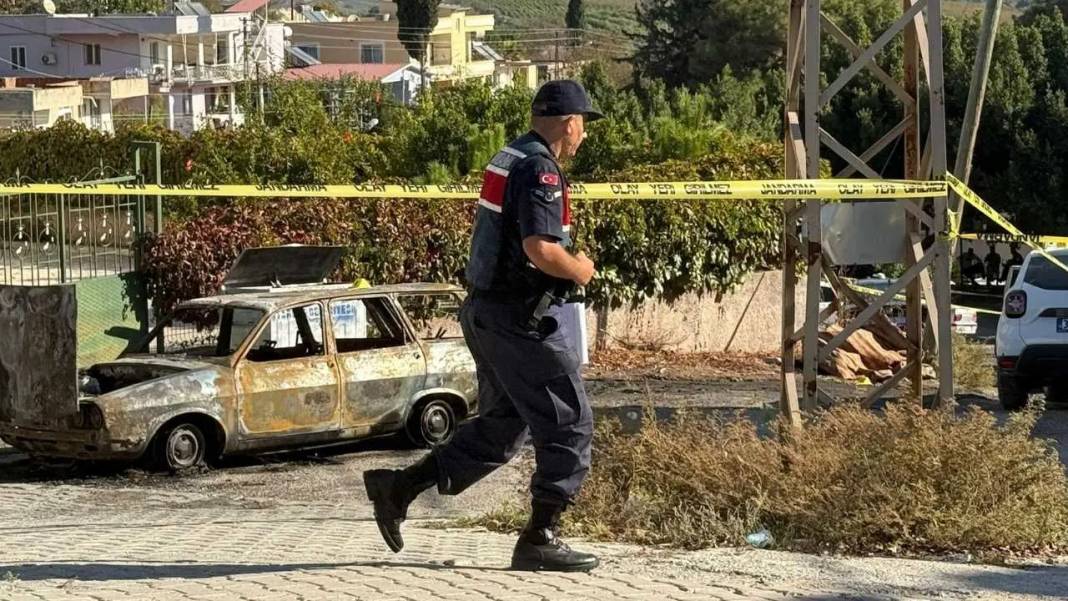 Mersin’de 13 Yaşındaki Kuzenini Öldürüp İntihar Etti! 1